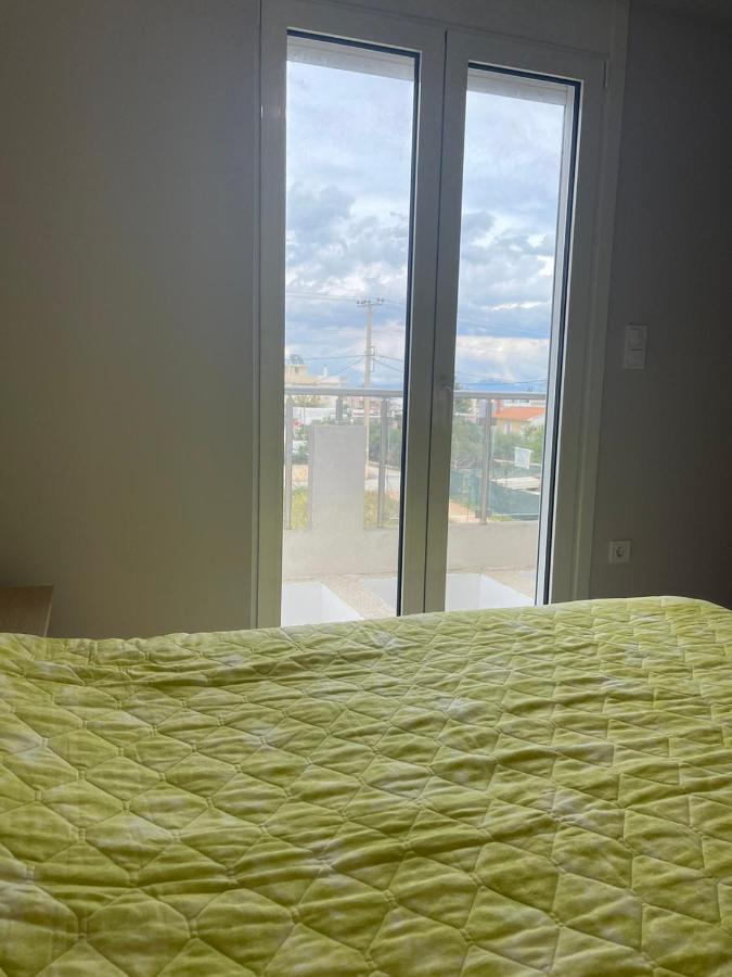 Airport View Apartments Artemida  Bagian luar foto